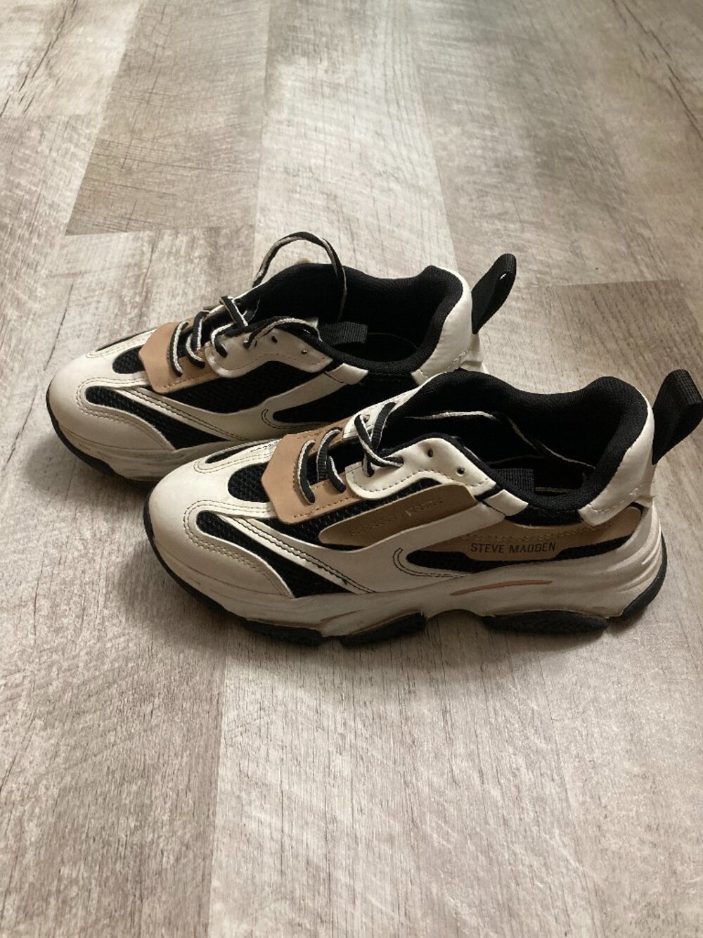 Steve Madden Possession Black Tan White Sneakers - 3